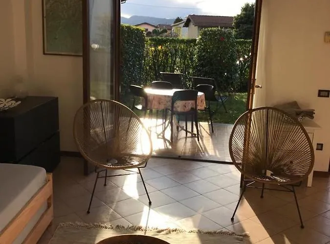 Lakeside Maggiore Monvalle