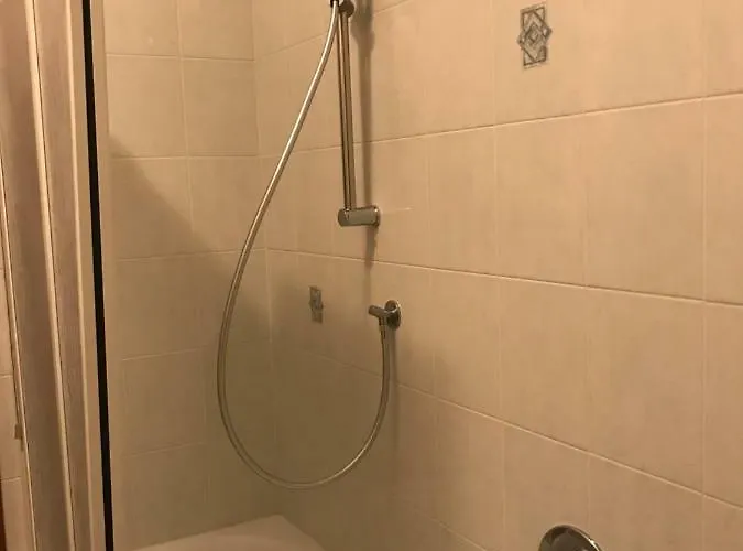 펜션 Lakeside Maggiore Monvalle